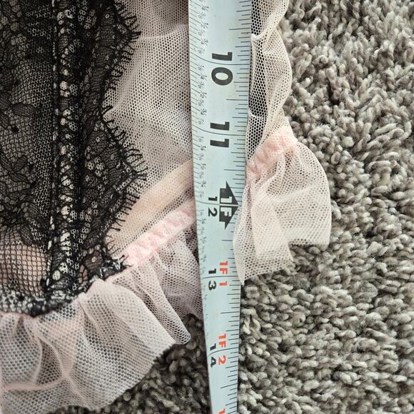 Victorias Secret Lace Sexy Corset With Garter Straps in Black and Baby Pink 36C - Picture 3 of 9